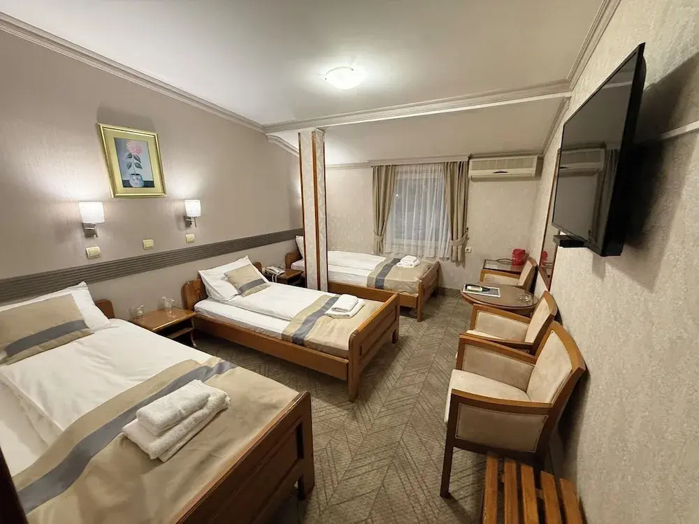 Standard Triple Family room