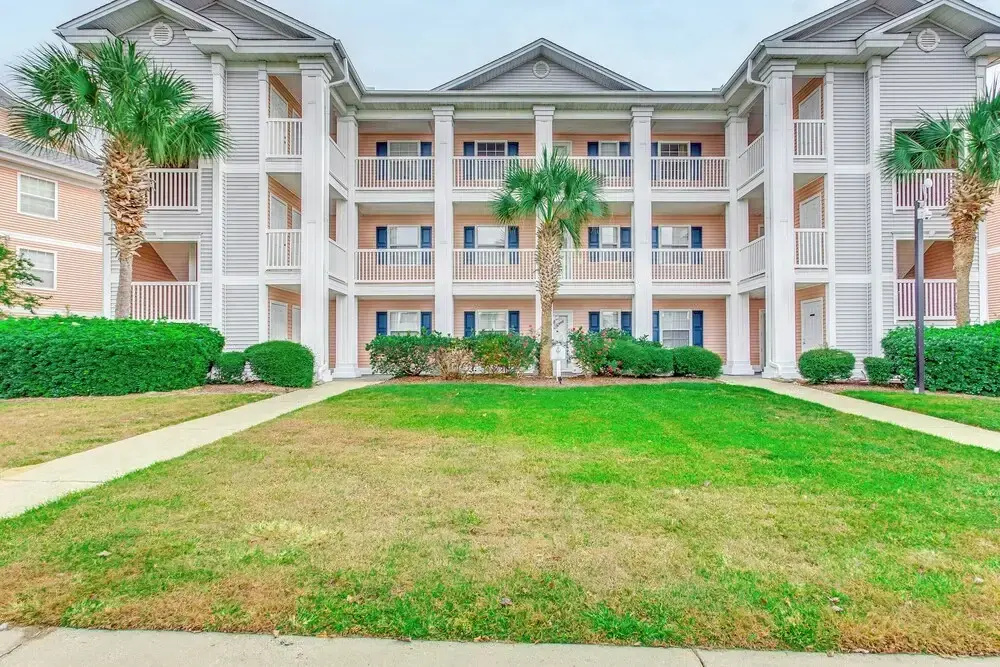 Myrtle Beach Waterfront Condo: 5 Mi to Boardwalk!