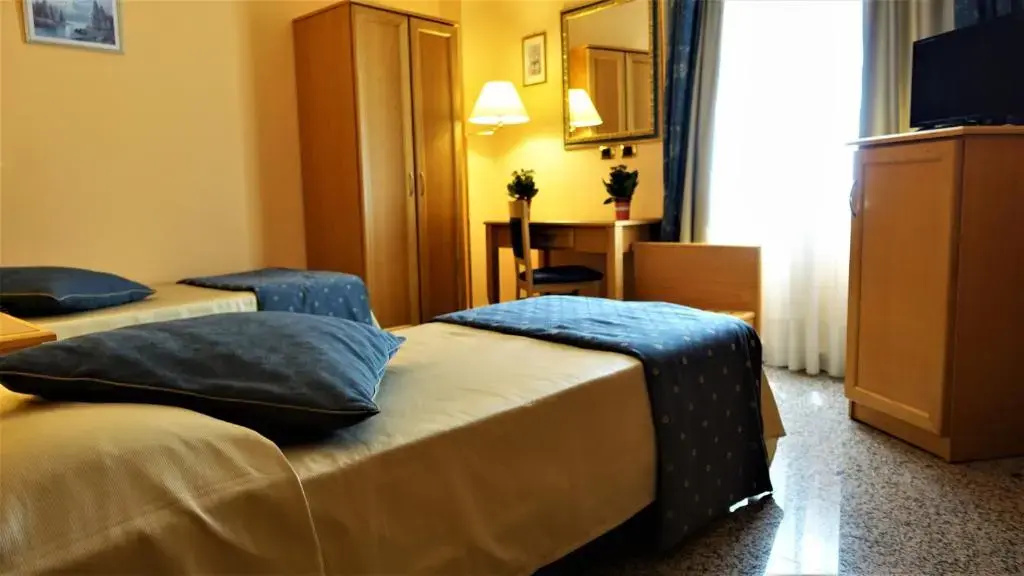 Hotel Bristol - Chambres