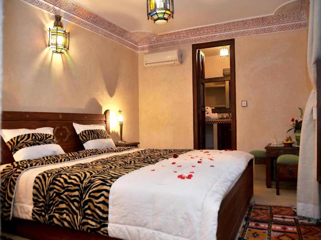 Riad Lila — 5