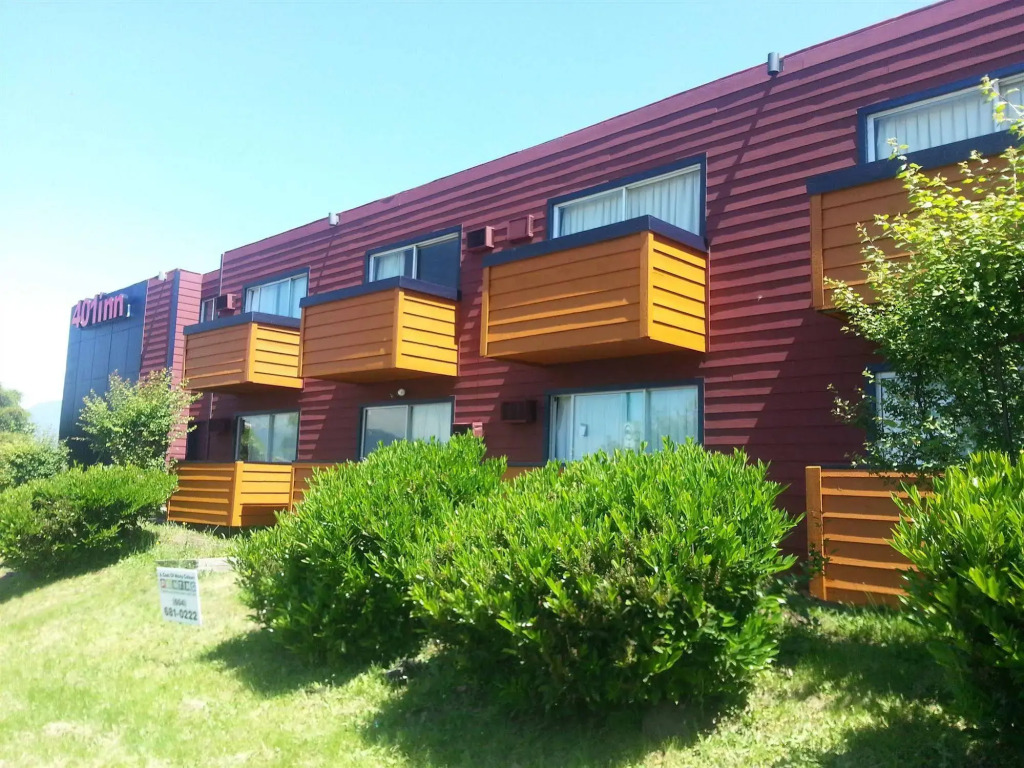 Coast Metro Vancouver Hotel - фото 19