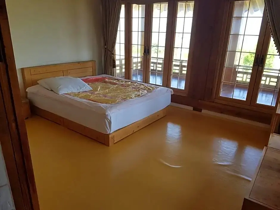 Deluxe Double room with sea view (full double bed)