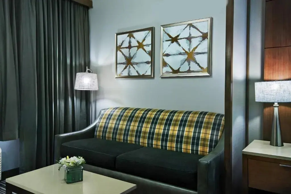 Oxford Suites Downtown Spokane - Chambres