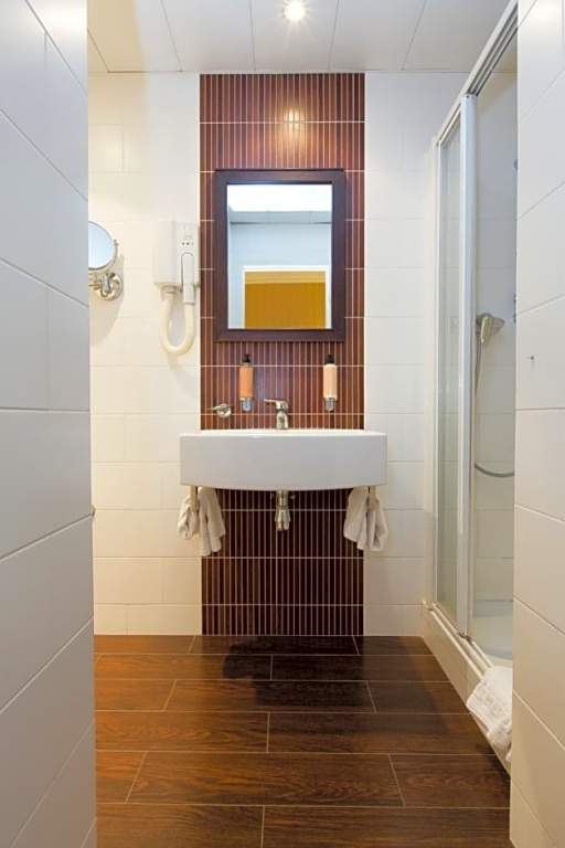 Hotel Brittany 51