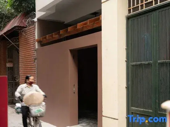 A Stay In Hanoi