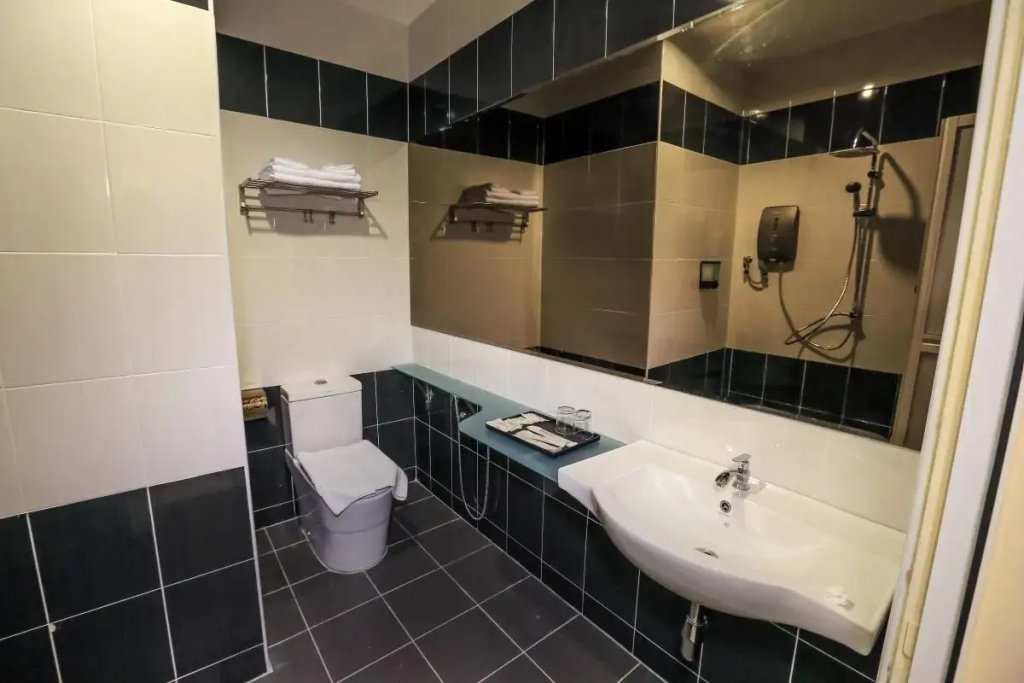 Superior Double room (full double bed)