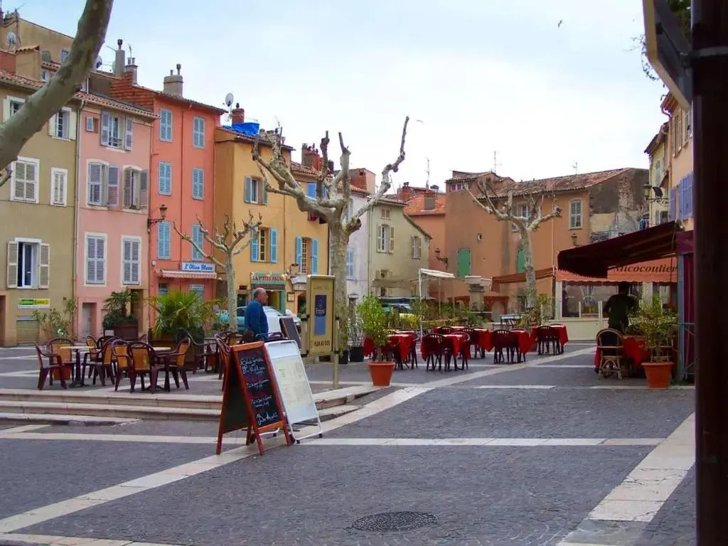 Studio Calme 5 Min De La Plage, 1 Min Centre Ville