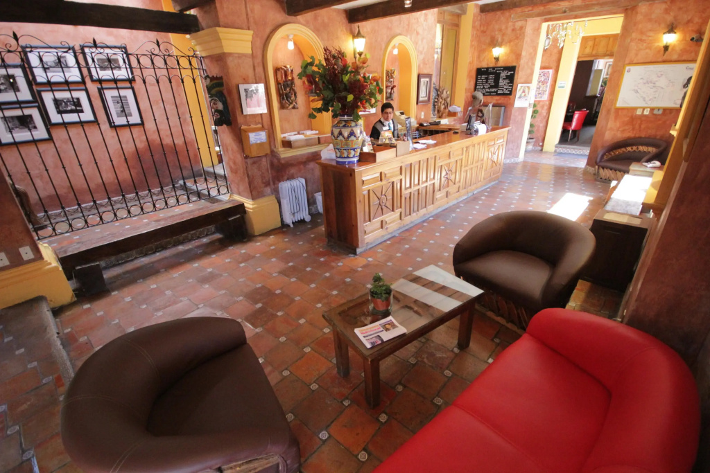 Lobby & Reception
