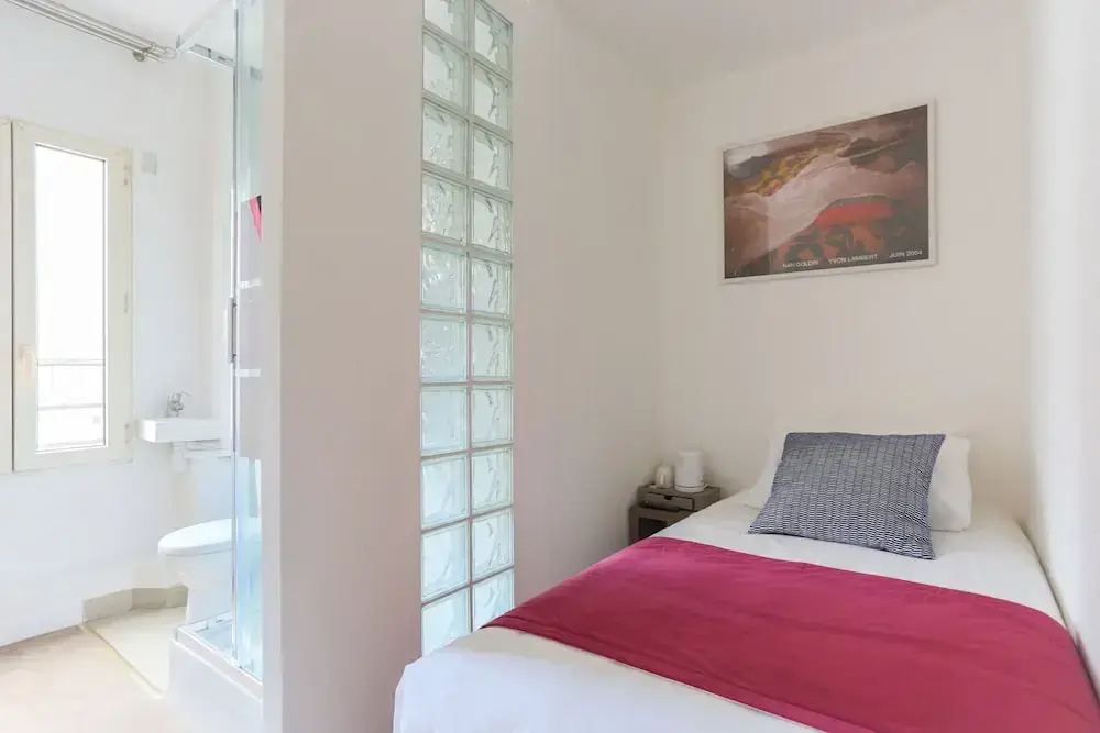 Standard Single room (single bed)
