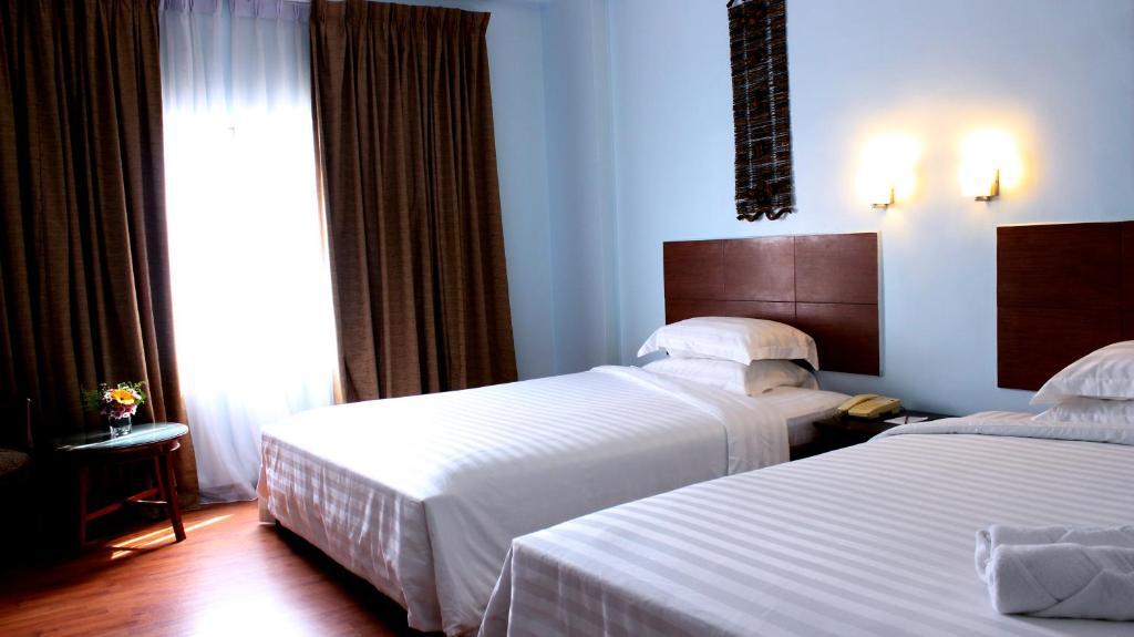 Hotel Maluri