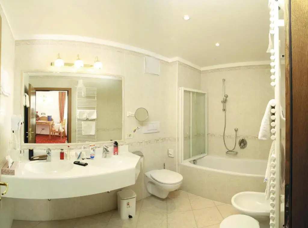 Hotel Touring - Chambres