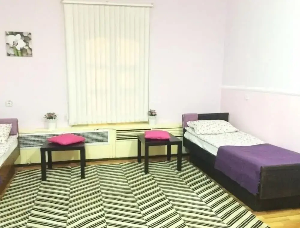 Economy Double room (twin beds)