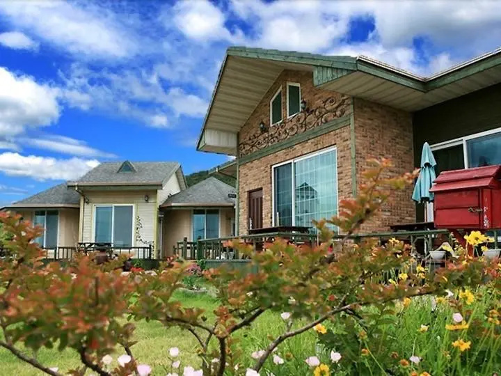 Hanuel Bada Pension