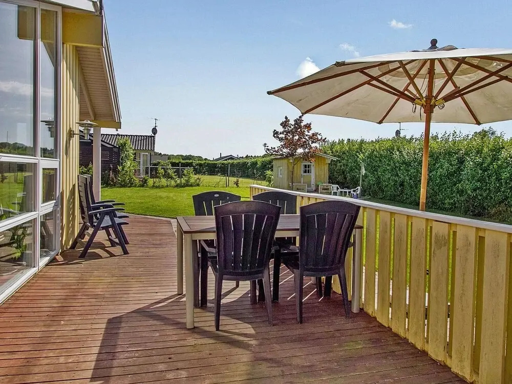 Alluring Holiday Home in Juelsminde With Terrace - фото 13