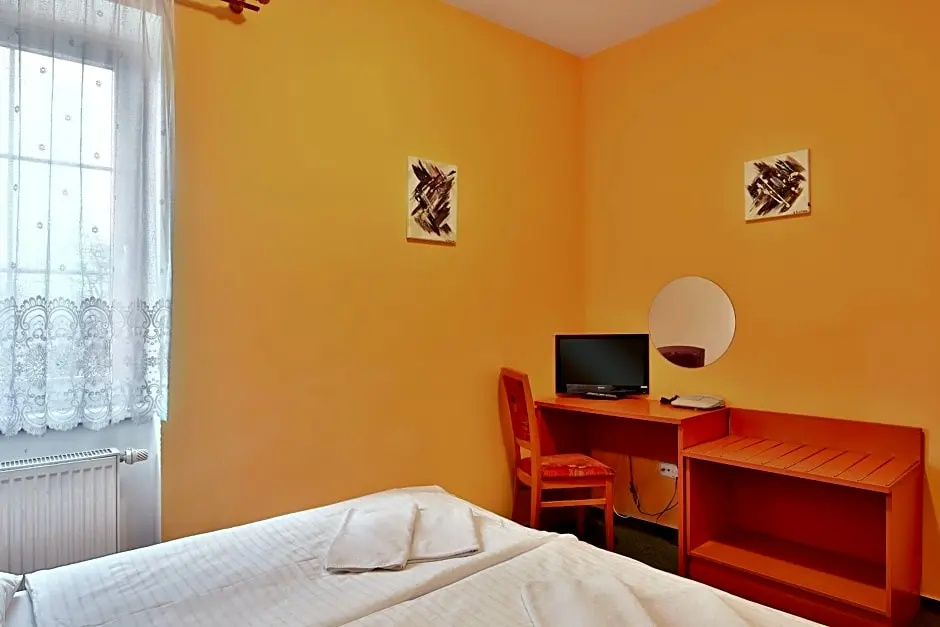 Hotel Attic - Chambres
