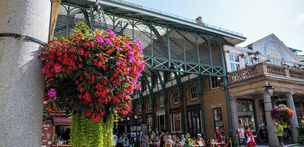 The Chambers - Covent Garden - by Frankie