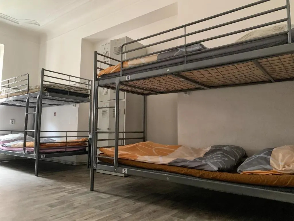 Bed in Dorm with street view