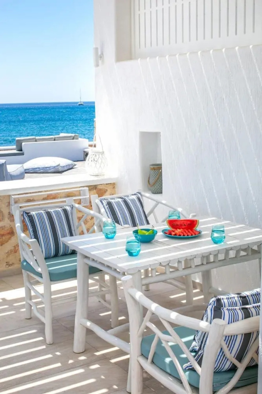 Aegean Melody Suites Santorini Premier Suite With Outdoor Private Heated Jacuzzi