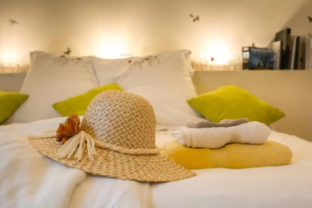 Standard Double room with garden view (full double bed)