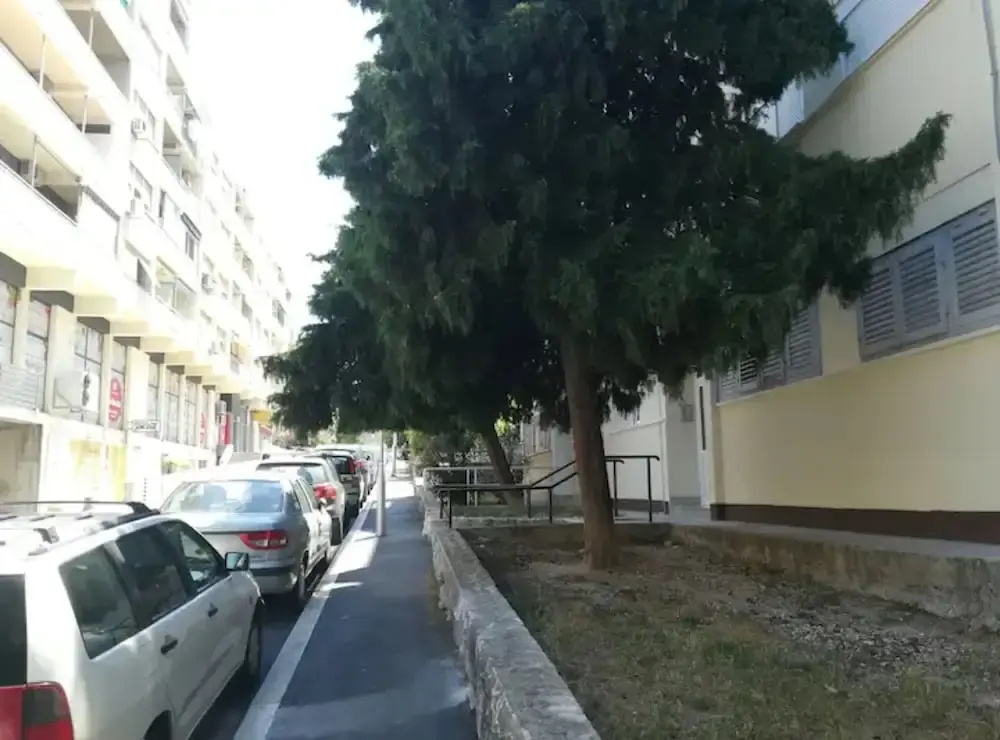 Friendly Well Located Family Apartment