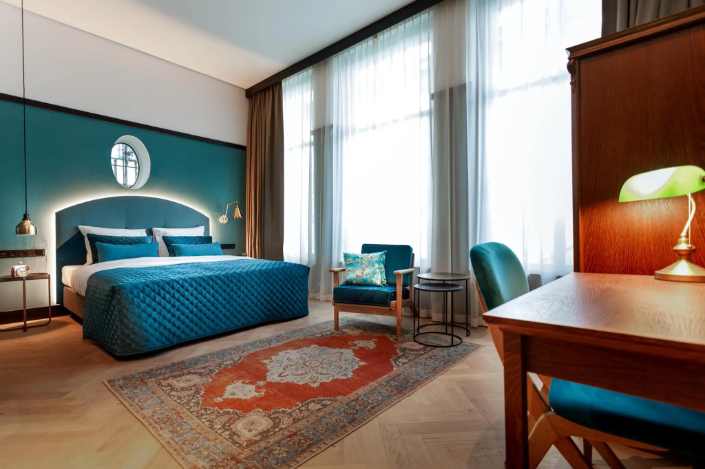 Superior Double room (full double bed)