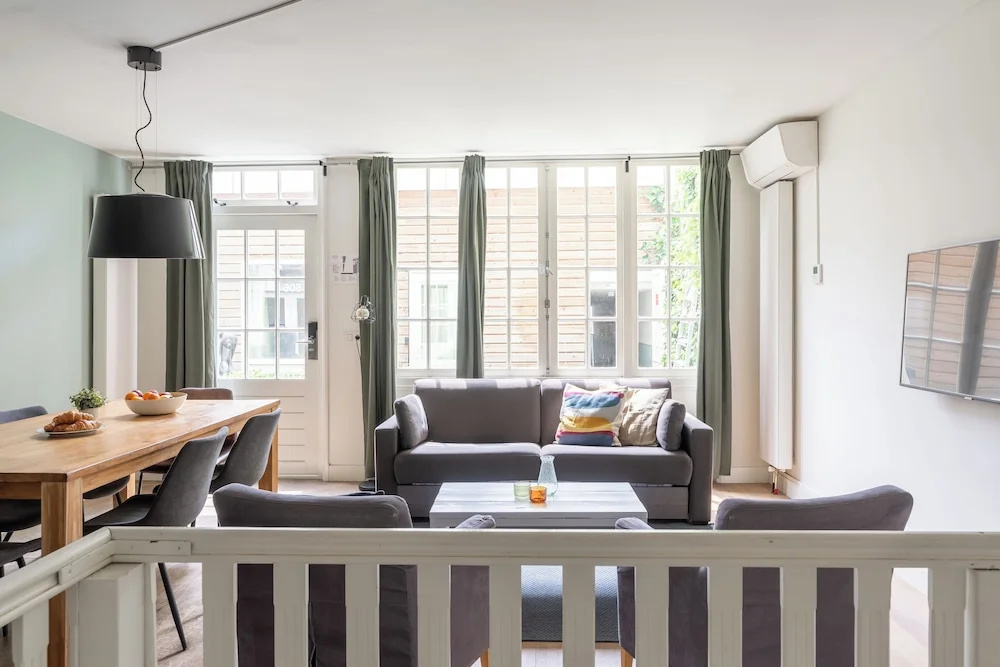 Balcony & Terrace