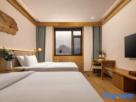 Standard room with view