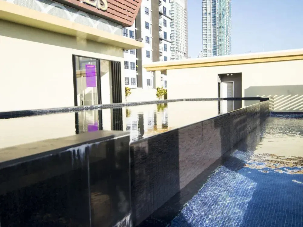 NIDA Rooms Krung ThonBuri 369 Riverside