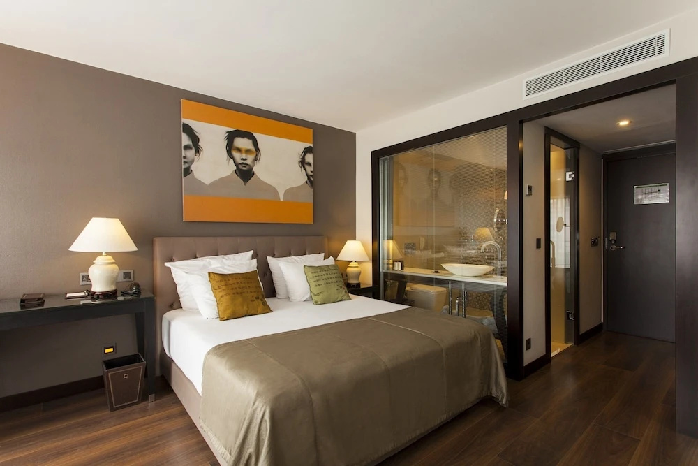 Luxury room