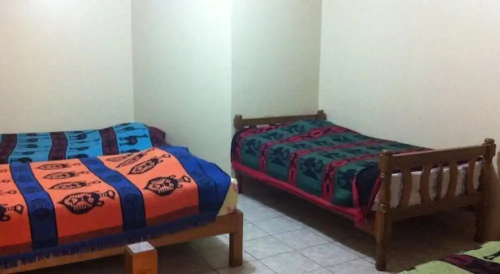 Hotel & Restobar Karaoke Garchetti - Chambres