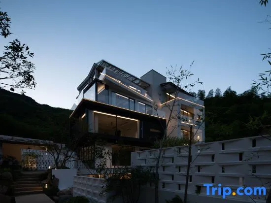 Shiyin·Two-Three-Four Mountain Villa Homestay with Double-Layer Infinity Pool (Shibadaowan Drift)
