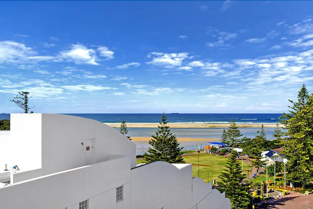 Coast Luxury Apartment 17