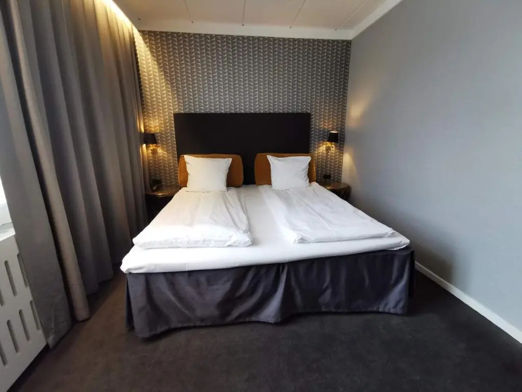 Superior Double room (full double bed)