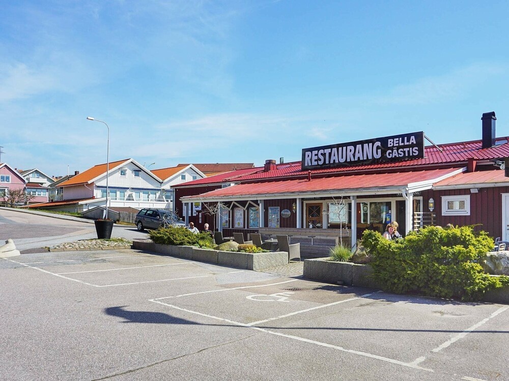 4 Person Holiday Home in Hunnebostrand