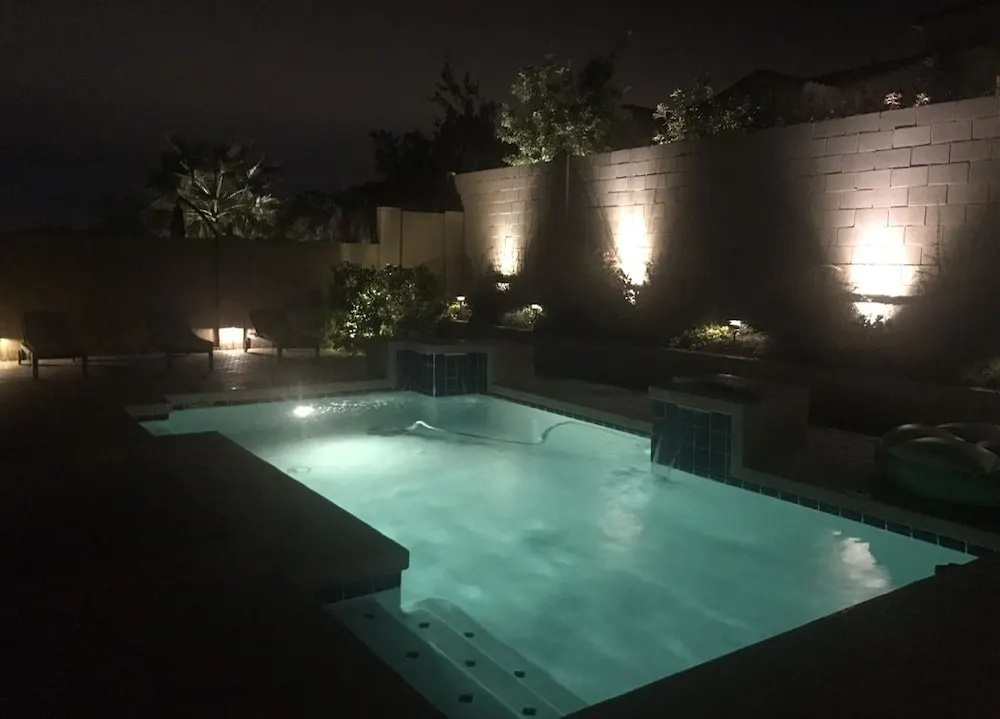 3BR Goodyear Home Pvt Pool Sleeps 8 - фото 8