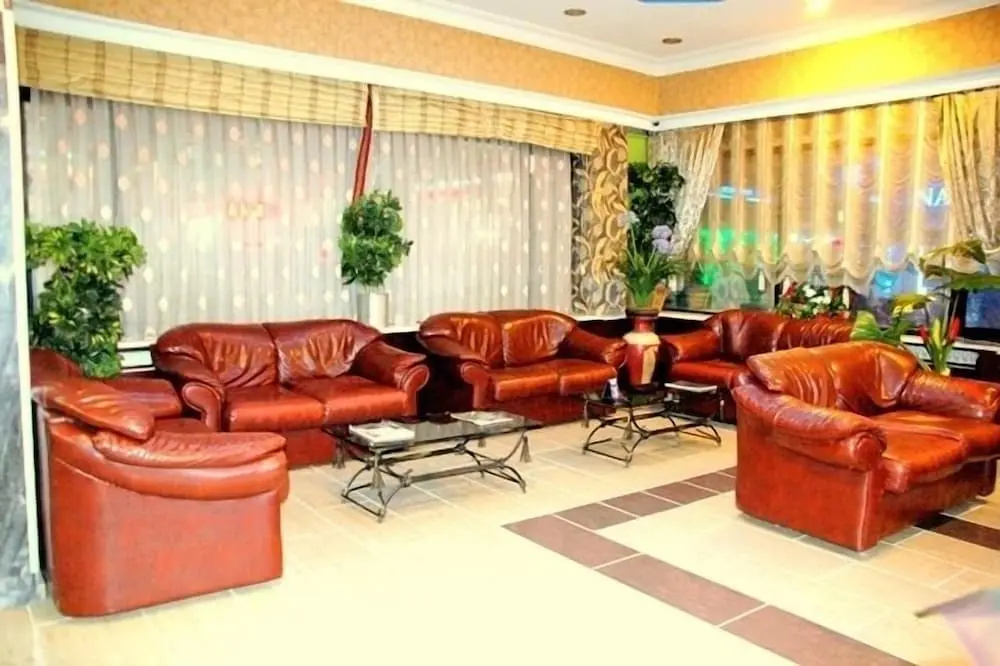 Elit Palace Hotel — фото