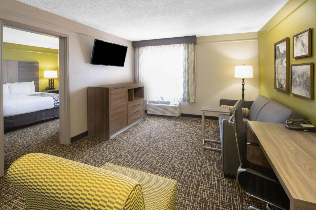 La Quinta Inn & Suites by Wyndham Atlanta Stockbridge - Chambres