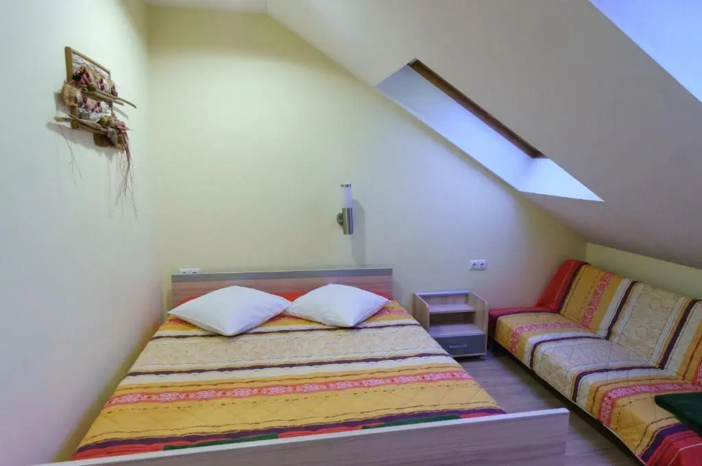Comfort room