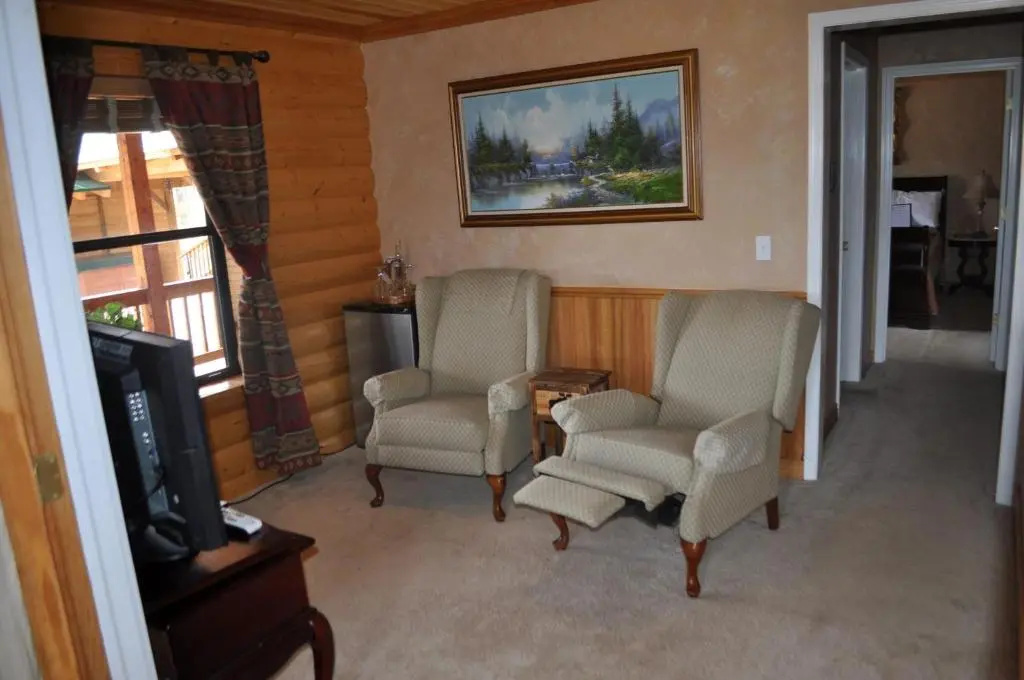 Elkwood Manor Bed & Breakfast - Chambres