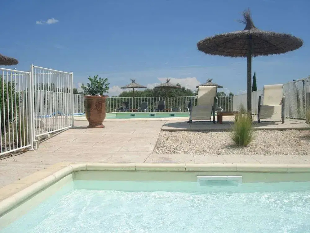 Hotel Restaurant Le Gardon - Pont du Gard - Général