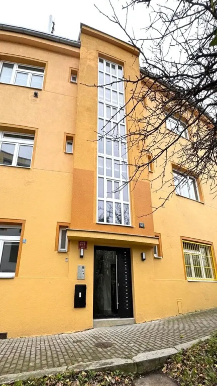 Short Way Apartments GPH