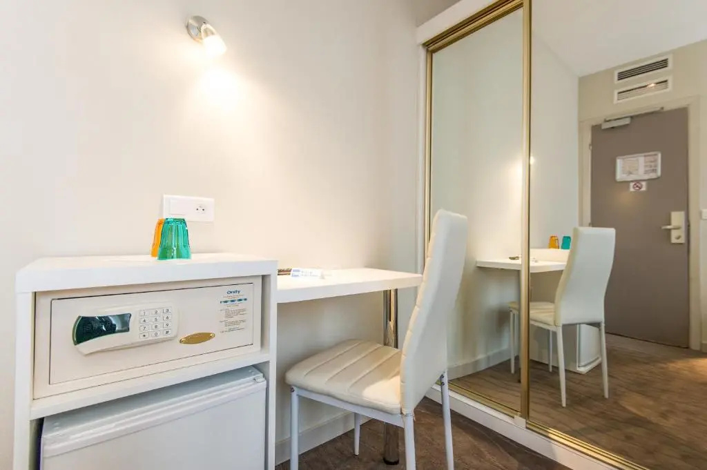 Standard Double room (twin beds)