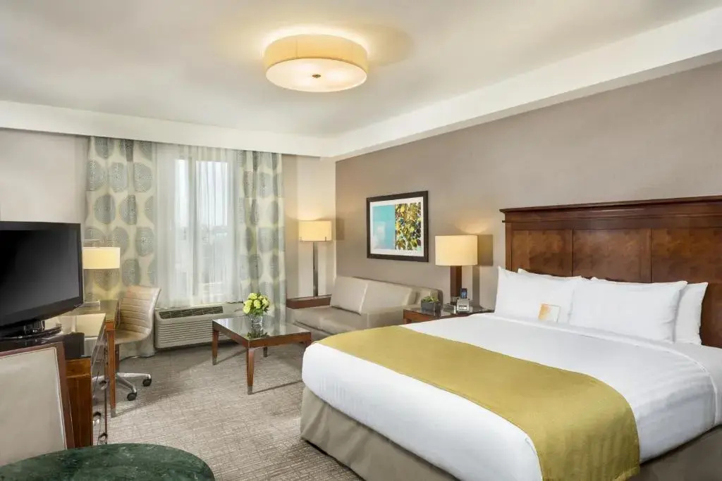 Ayres Hotel Anaheim - Chambres