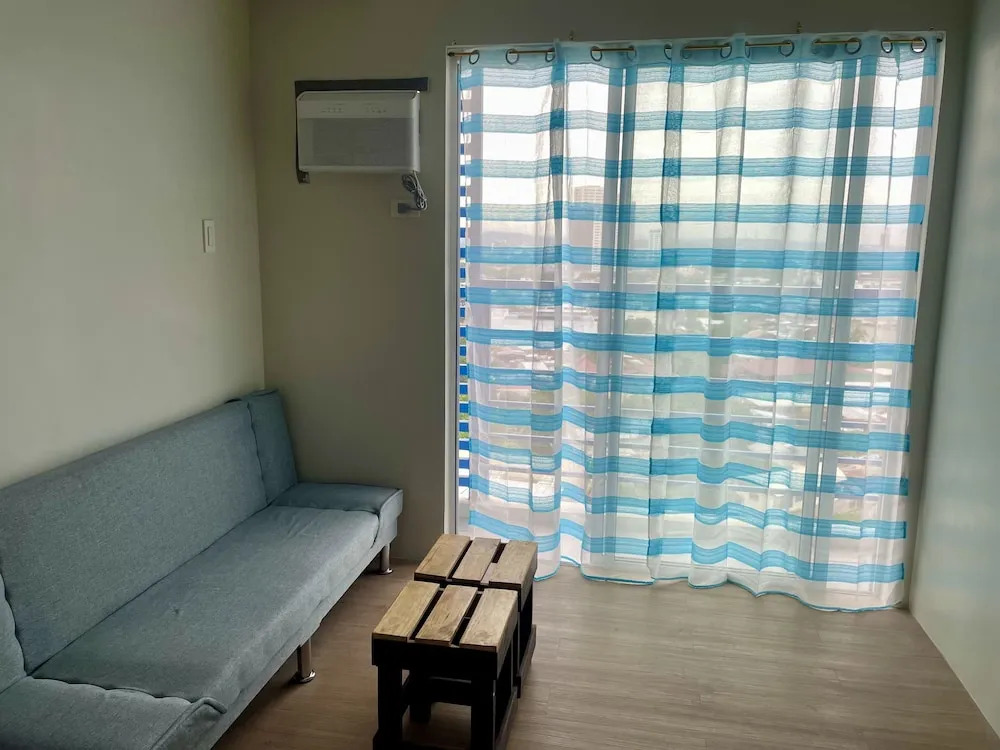 The Loop Condotel — фото 3