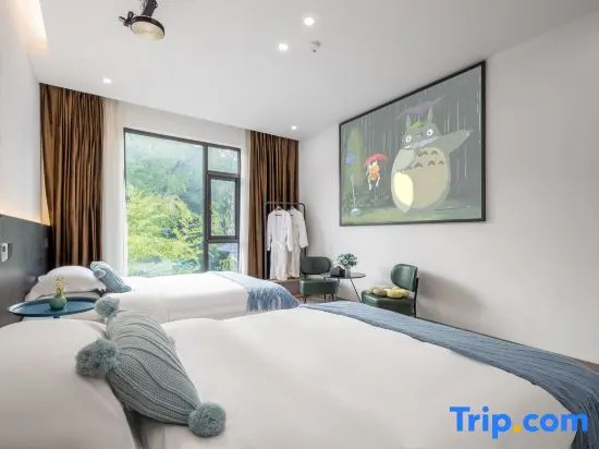Royal Dragon Airport Hotel