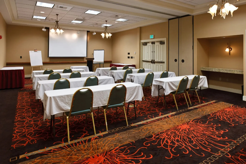 Holiday Inn Colorado Springs - Airport - Général