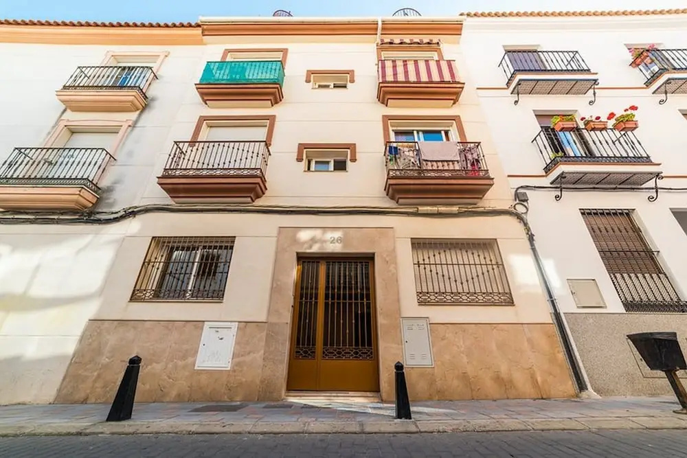 Calle Cuesta | 6 Pax | Second Line | 2331-AW