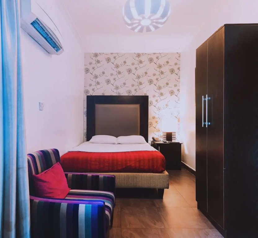 Standard Double room (full double bed)