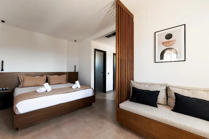 Deluxe Junior Suite