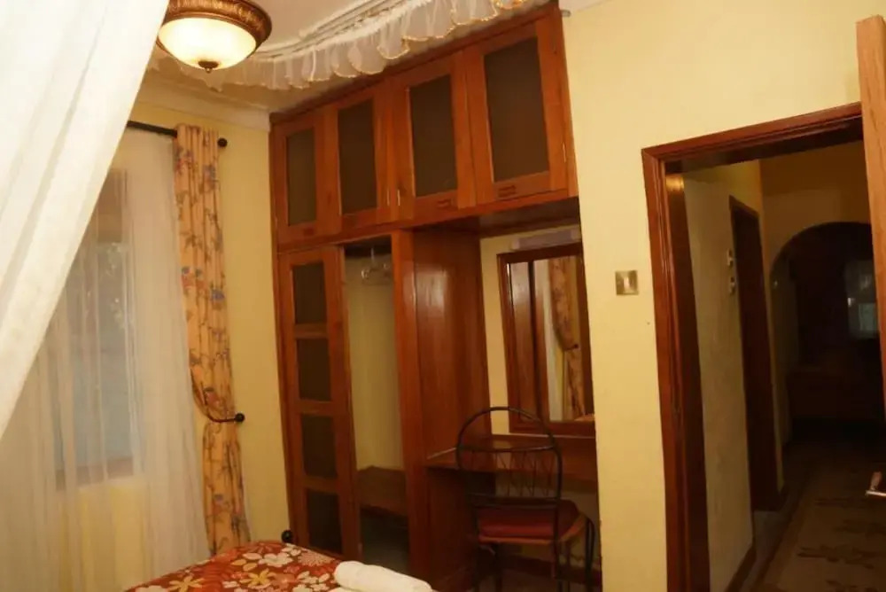 2 Bedrooms Family Cottage